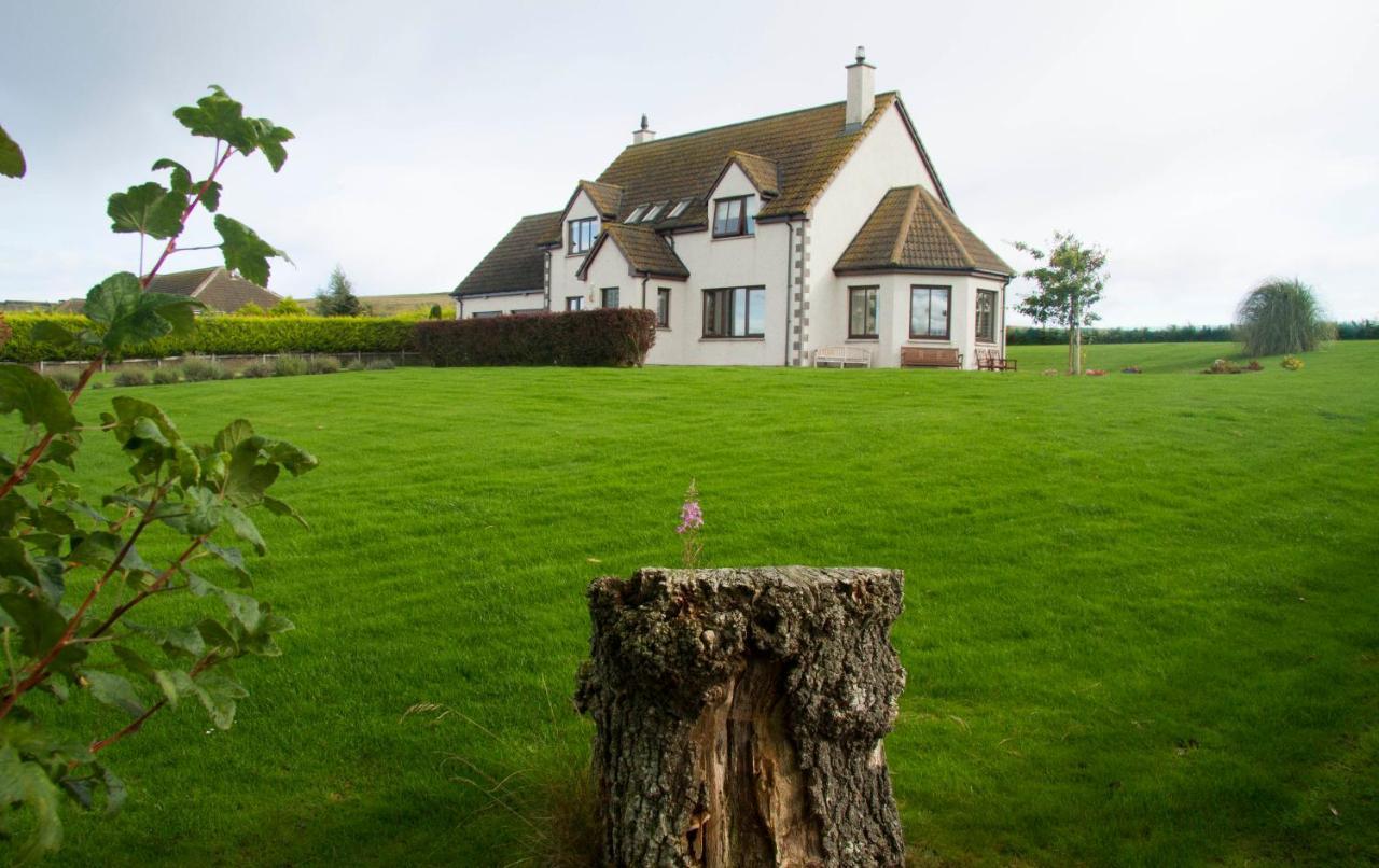 High Fields Bed & Breakfast Cromarty Bagian luar foto