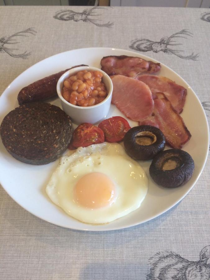 High Fields Bed & Breakfast Cromarty Bagian luar foto